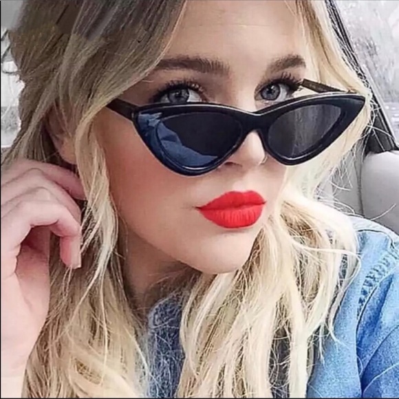 Accessories - Retro Black Slim Cat Sunglasses - Black - NEW